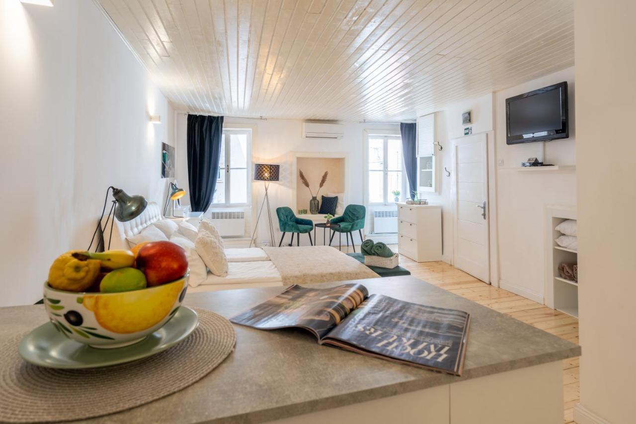 Casanoa Old Town Rovinj Apartment Buitenkant foto